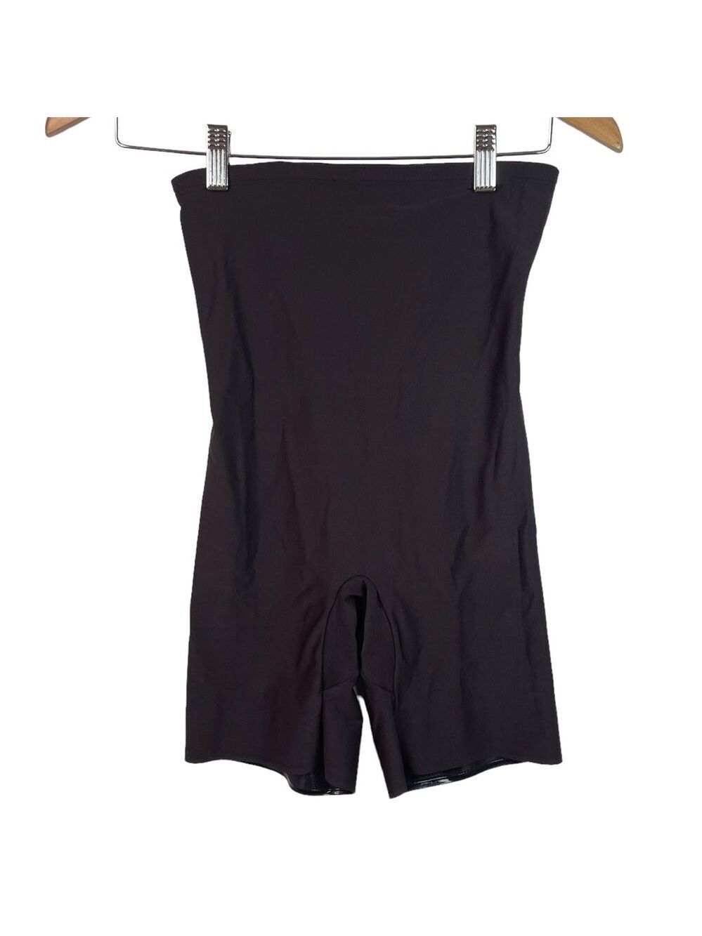 Miracle Suit Thigh Slimmer Shapewear Medium Beige Sculpt Stretch Controlwear